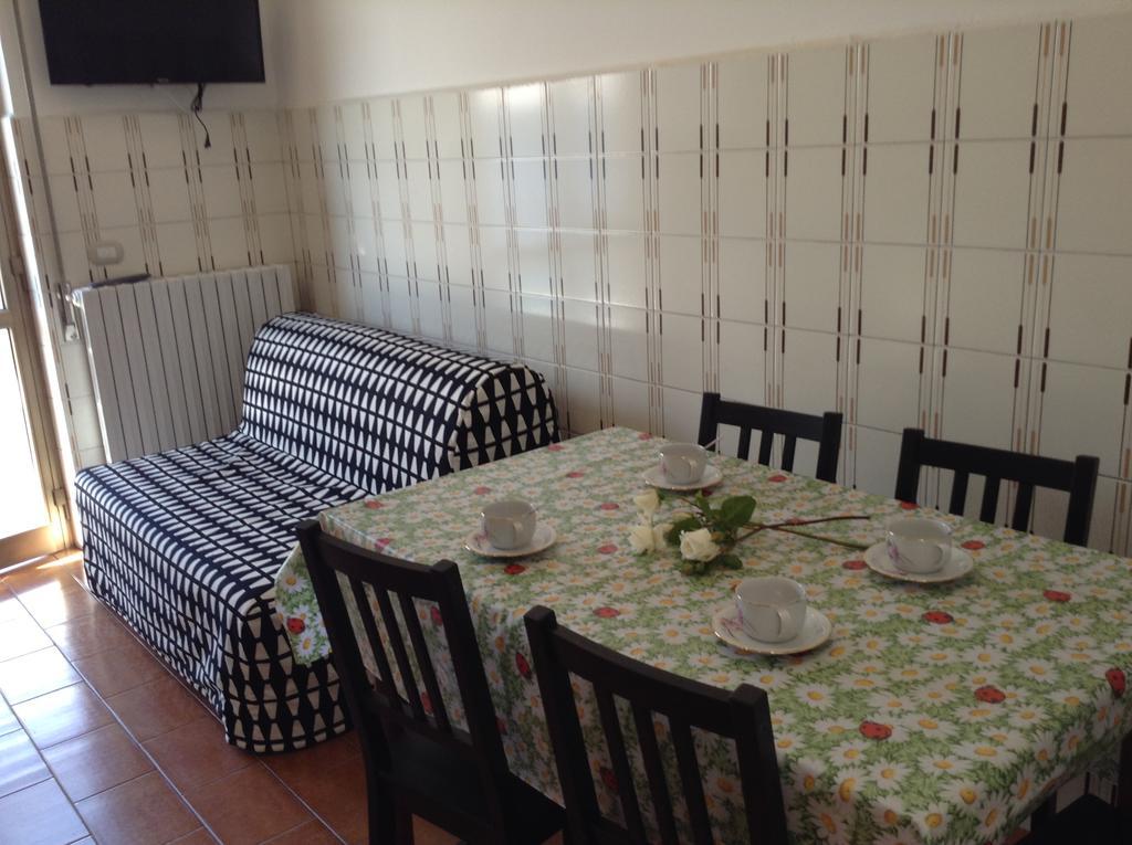 La Sorgente Villa เลซเซโน ภายนอก รูปภาพ